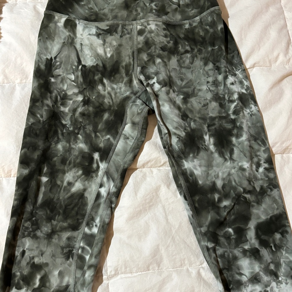 Lululemon leggings
